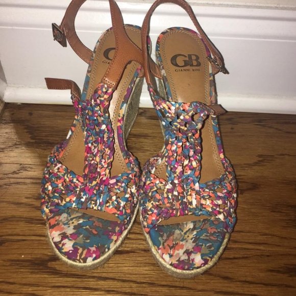 Multi Colored Wedge - Picture 2 of 2